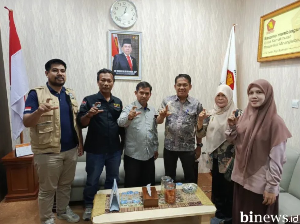Audiensi PJKIP Padang, Evi Yandri Komit Dorong Keterbukaan Informasi